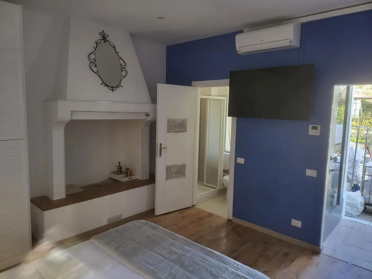Alexandra'S House Apartment Verona Italy