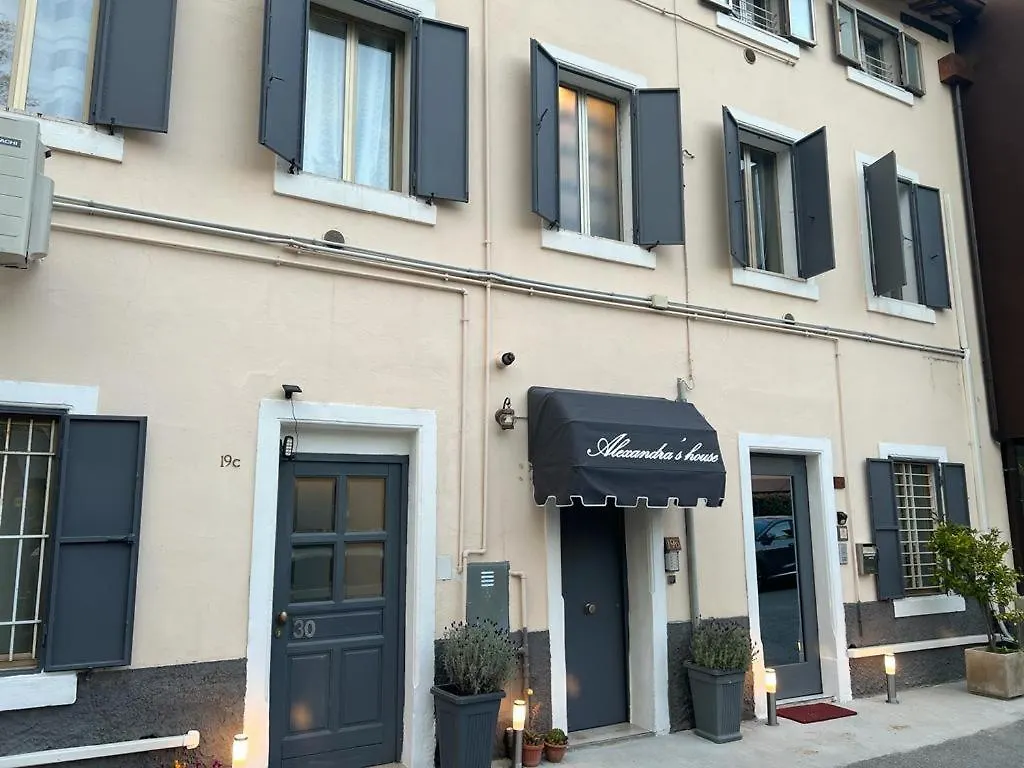Alexandra'S House Apartment Verona