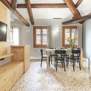 Ve.n.i.ce Cera San Marco Terrace Apartment Venedig