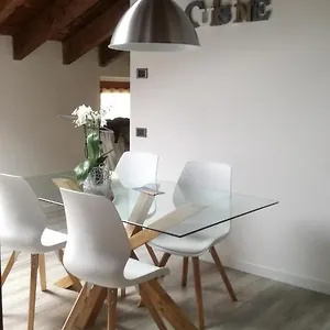 Apartment Relais + Private Parking, Verona