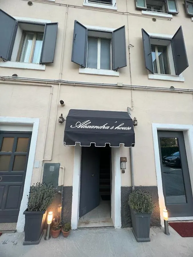 维罗纳亚历山德拉之家旅馆公寓